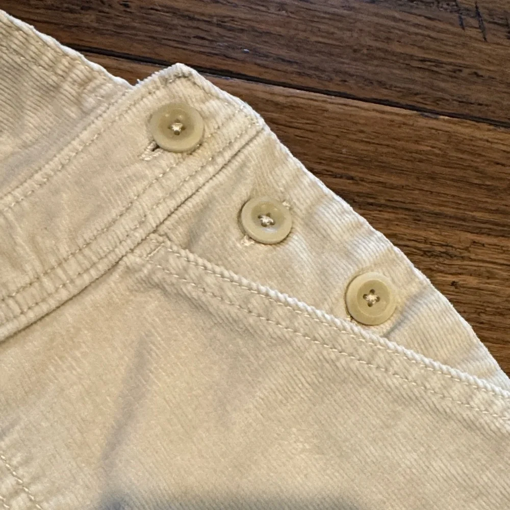 Patagonia Stand Up Cropped Corduroy Cream Overalls - Picture 4 of 7